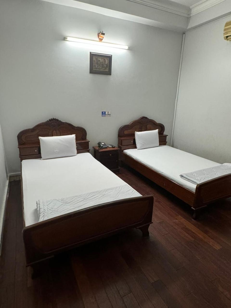 Song Cau Hotel Ho Şi Min Exterior foto